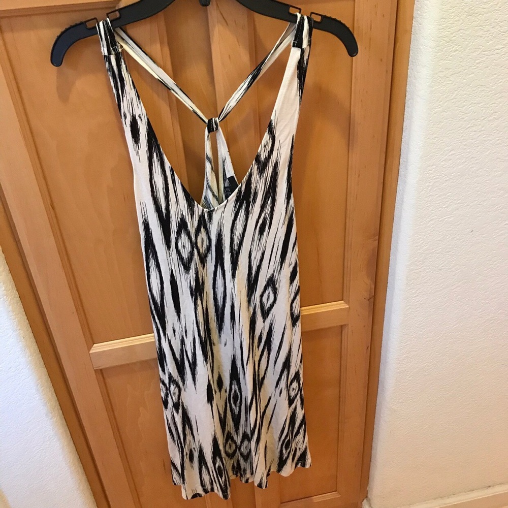 H&M Black and White Casual dress size XS